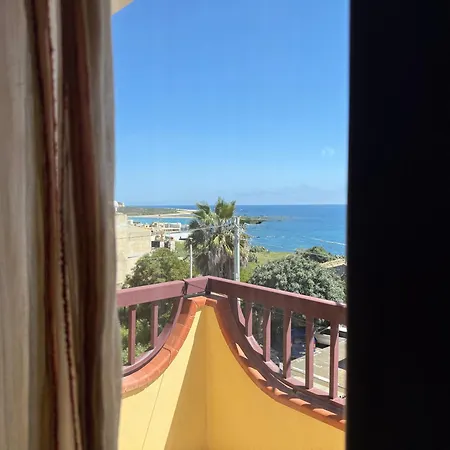 Albergo Perseo Portopalo Di Capo Passero Exterior photo