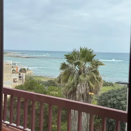 Albergo Perseo Portopalo Di Capo Passero Exterior photo