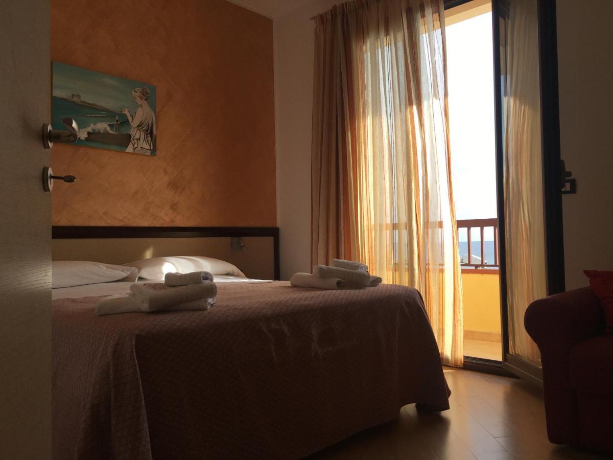 Perseo 3* Portopalo Di Capo Passero